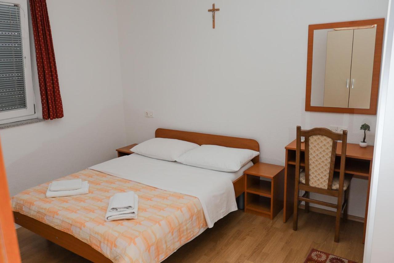 Pansion Milena Hotel Medjugorje Exterior photo