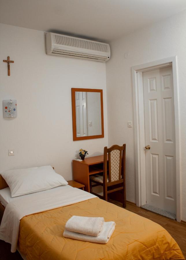 Pansion Milena Hotel Medjugorje Exterior photo